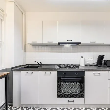 Travelers Hideout - Apartamento Braşov